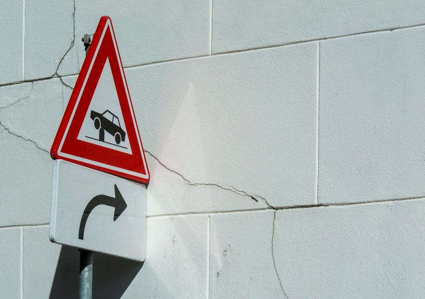 Foundation Repair Warning Signs in Rockwall